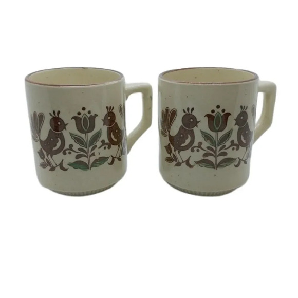 Set of  2 Vintage 70s Coffee/Tea Stoneware Mugs - Picture 1 of 4